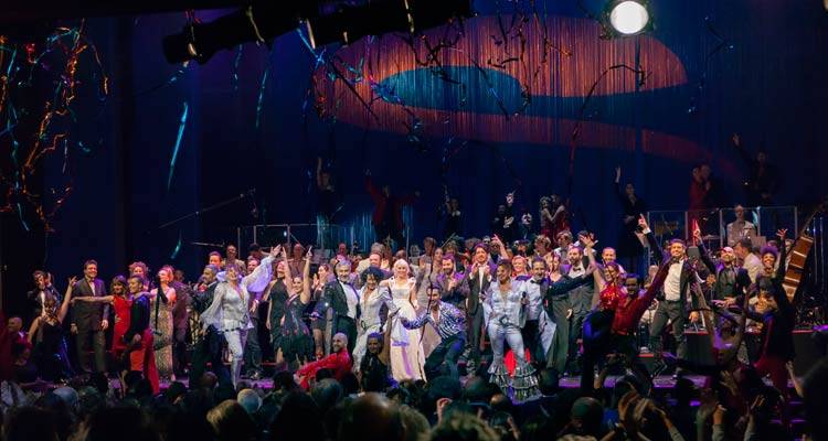 Todo el elenco de "15 años de musicales: concierto aniversario Stage Entertainment"