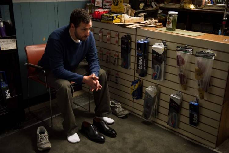Adam Sandler en la película "Con la magia en los zapatos"