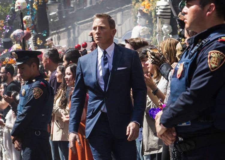 Daniel Craig es James Bond en 'Spectre'