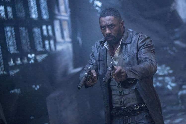Idris Elba es el pistolero que lucha por el bien