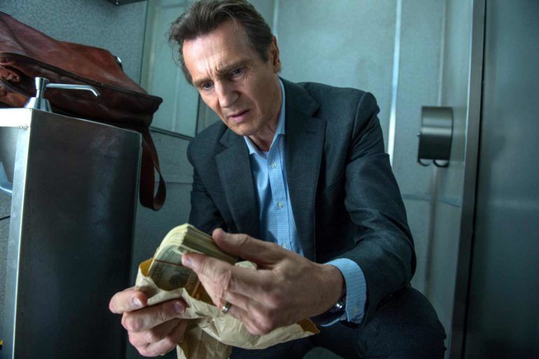 Liam Neeson es "El pasajero"