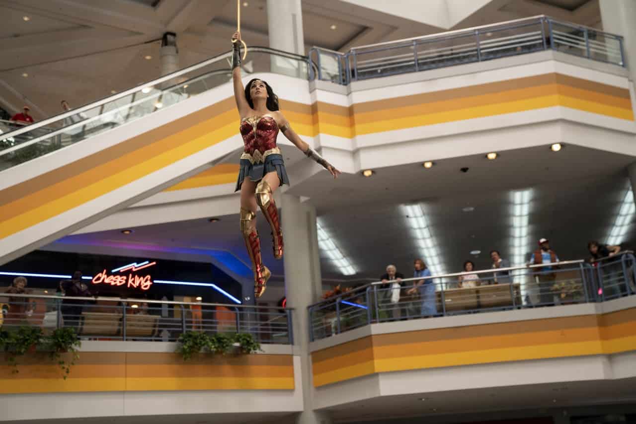 Escena de la película Wonder Woman 2